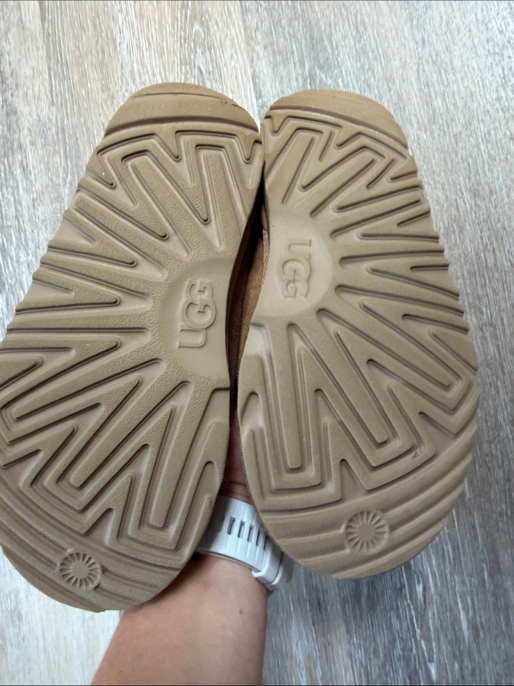 UGG Chestnut Suede Shearling Slip-On Slippers with Beaded Trim - Picture 5 of 6
